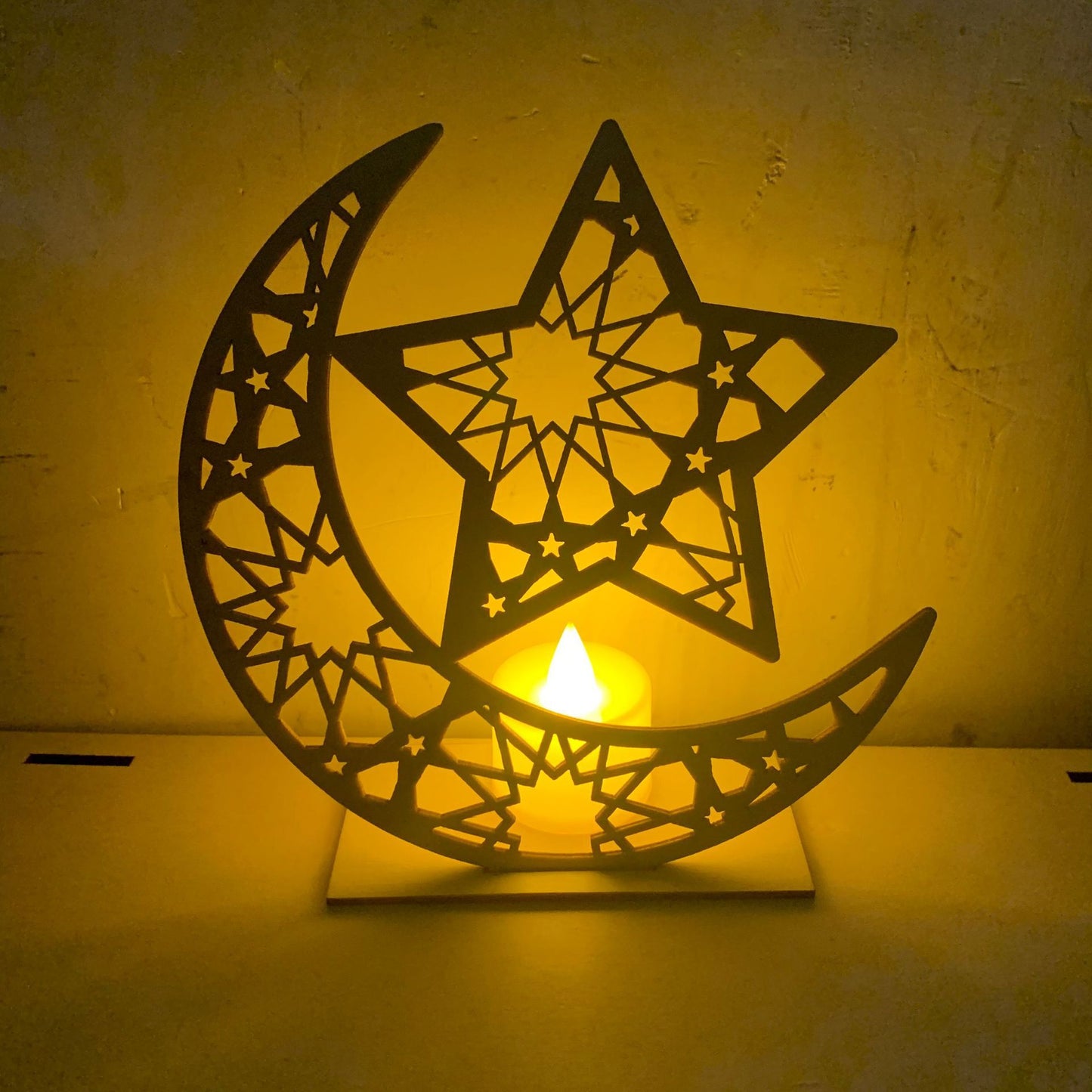 QasrNūr™ – Élégance Spirituelle en Bois